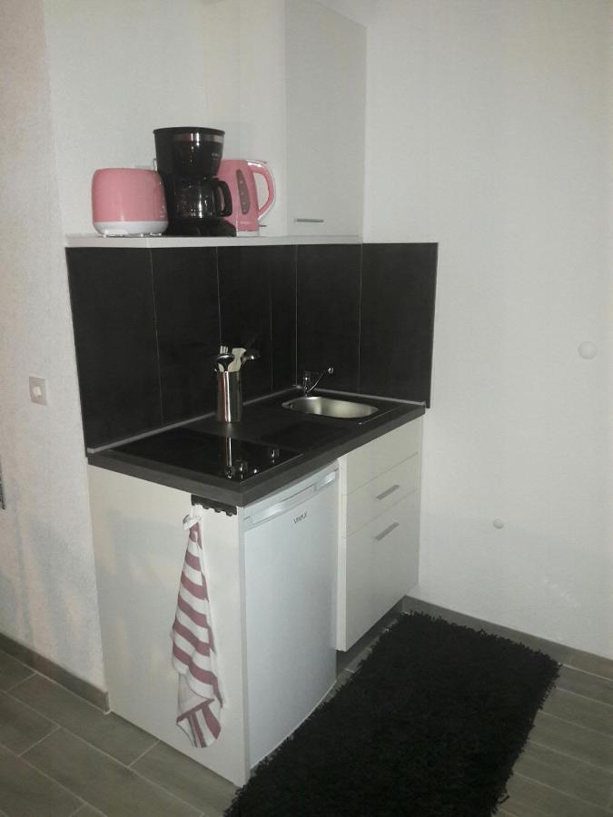 Nessa & Meli Apartment Makarska Exterior photo